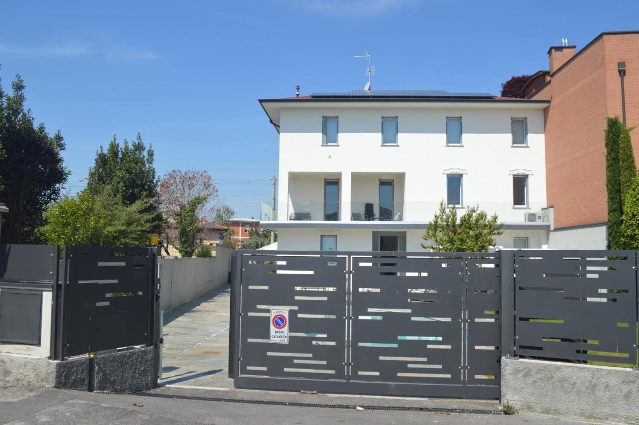 Casa Tua Hotel Scanzorosciate Exterior photo